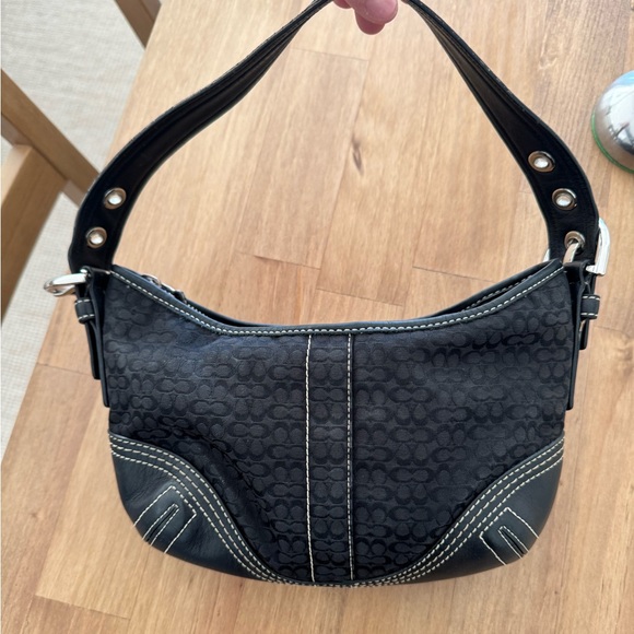 Coach Handbags - Vintage coach soho shoulder bag Black Coach Women's Shoulder Bag